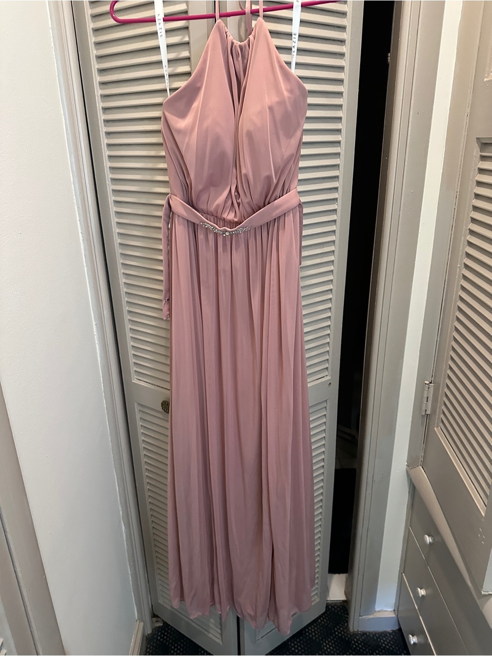 Elegant Blush Pink Halter Evening Dress